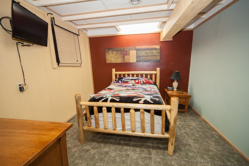 Log Cabin Lodge & Suites Jones Mills 외부 사진