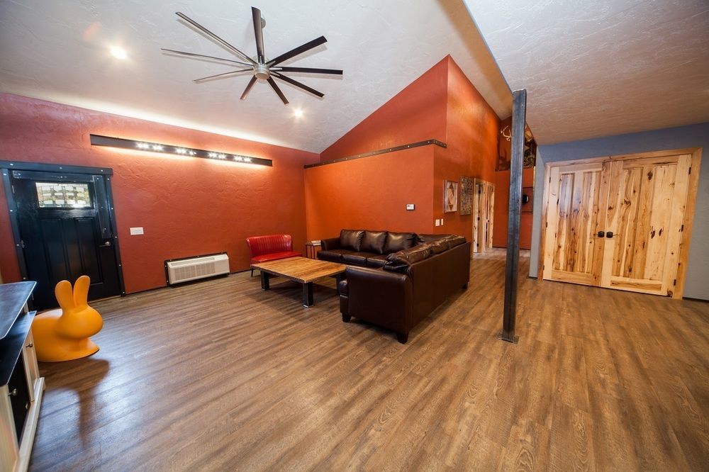 Log Cabin Lodge & Suites Jones Mills 외부 사진