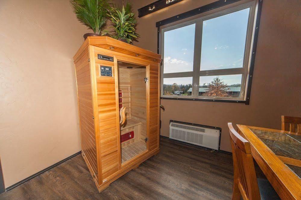 Log Cabin Lodge & Suites Jones Mills 외부 사진